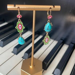 Betsey Johnson “Boho Betsey” Mismatch double drop earrings